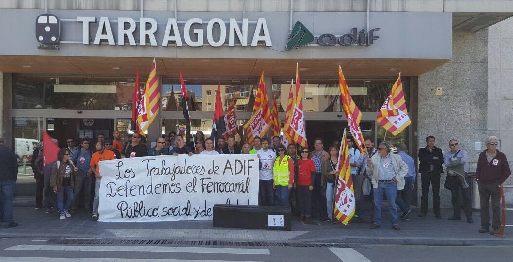 davant estació adif bona
