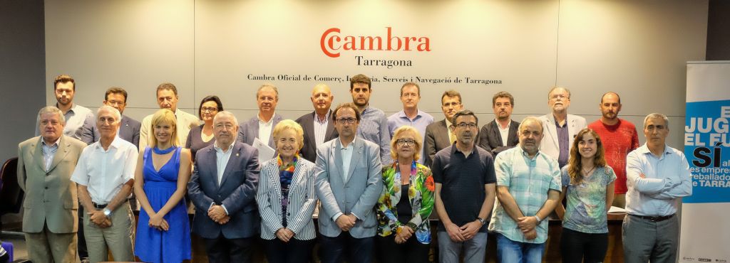 Una trentena d'entitats s'adhereixen a la declaració 