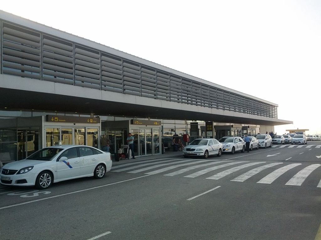 Aena i ENAIRE mantenen la falta de seguretat dels vols a l'aeroport de Reus
